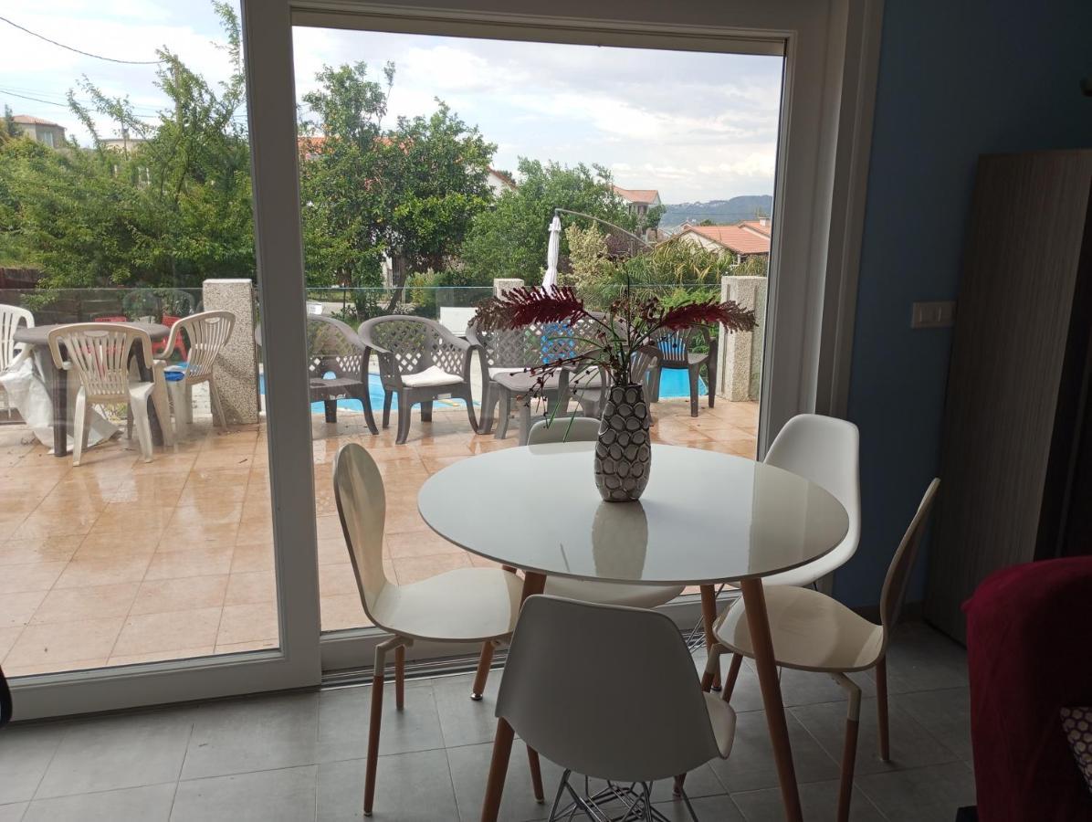 Playa De Areabrava Apartment Cangas do Morrazo Ngoại thất bức ảnh